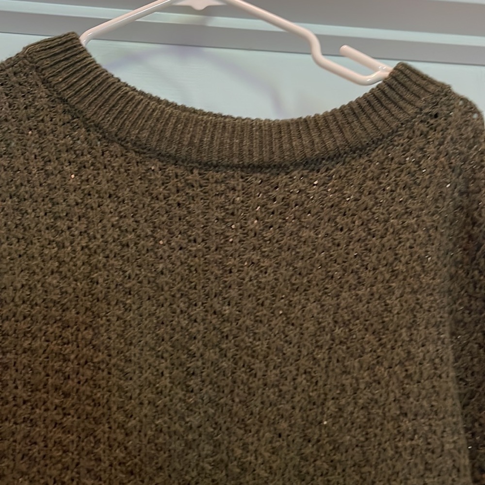 Universal Thread sweater - Picture 5 of 9